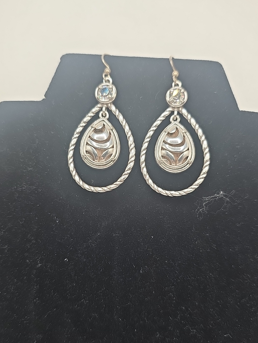 Brighton Silver Teardrop Rope Dangle Earrings - With Reinstone.